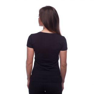 Черна тениска